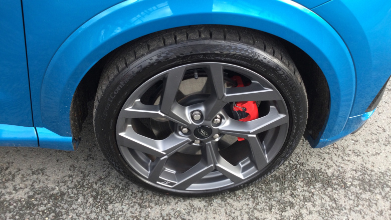 Ford Puma ST 1.0 EcoBoost Hybrid mHEV ST 5dr DCT Petrol Hatchback